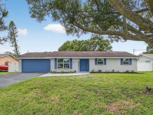 6208 Fairway Blvd, APOLLO BEACH, FL, 33572-2407 | Card Image