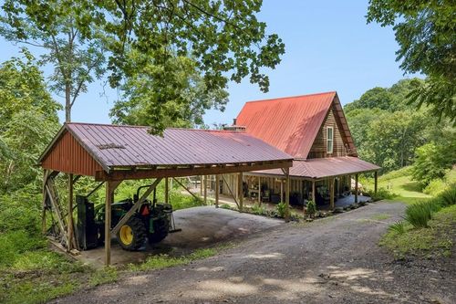 225 Grishom Ln, Granville, TN, 38564-5076 | Card Image