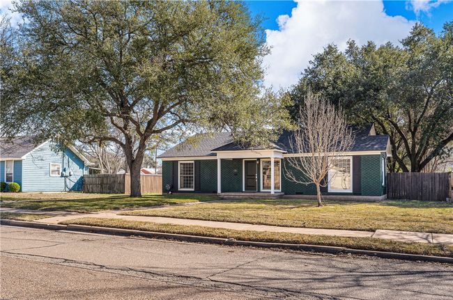 3306 Cumberland Ave, House other with 2 bedrooms, 2 bathrooms and 4 parking in Waco TX | Image 89