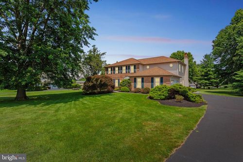 715 Comly Cir, North Wales, PA, 19454-2741 | Card Image
