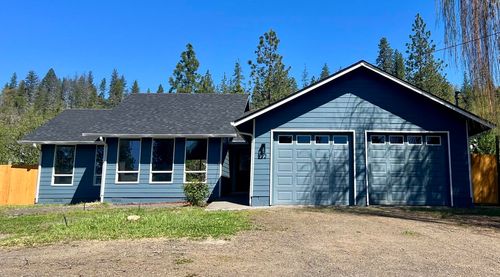 522 Hudspeth Ln, Shady Cove, OR, 97539-9814 | Card Image