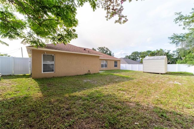 945 N Dean Circle, House other with 4 bedrooms, 2 bathrooms and null parking in Deltona FL | Image 30