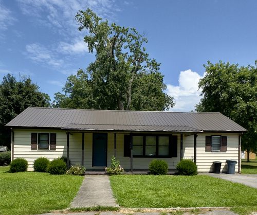 408 Horton St, Decherd, TN, 37324-3332 | Card Image