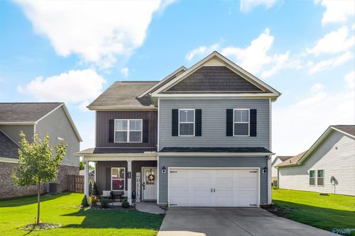 102 Emma Grace Ln, New Market, AL, 35761-6504 | Card Image