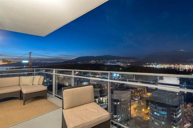 32F - 1499 W Pender, Condo with 3 bedrooms, 0 bathrooms and null parking in Vancouver BC | Image 12
