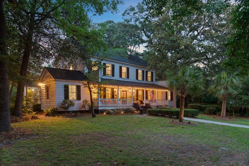 516 Central Ave, Summerville, SC, 29483-3710 | Card Image