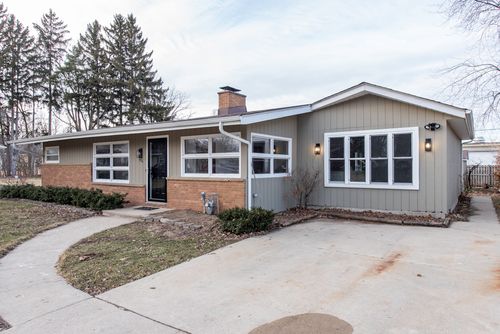 1916 Niva Ct, Waukegan, IL, 60087-4718 | Card Image