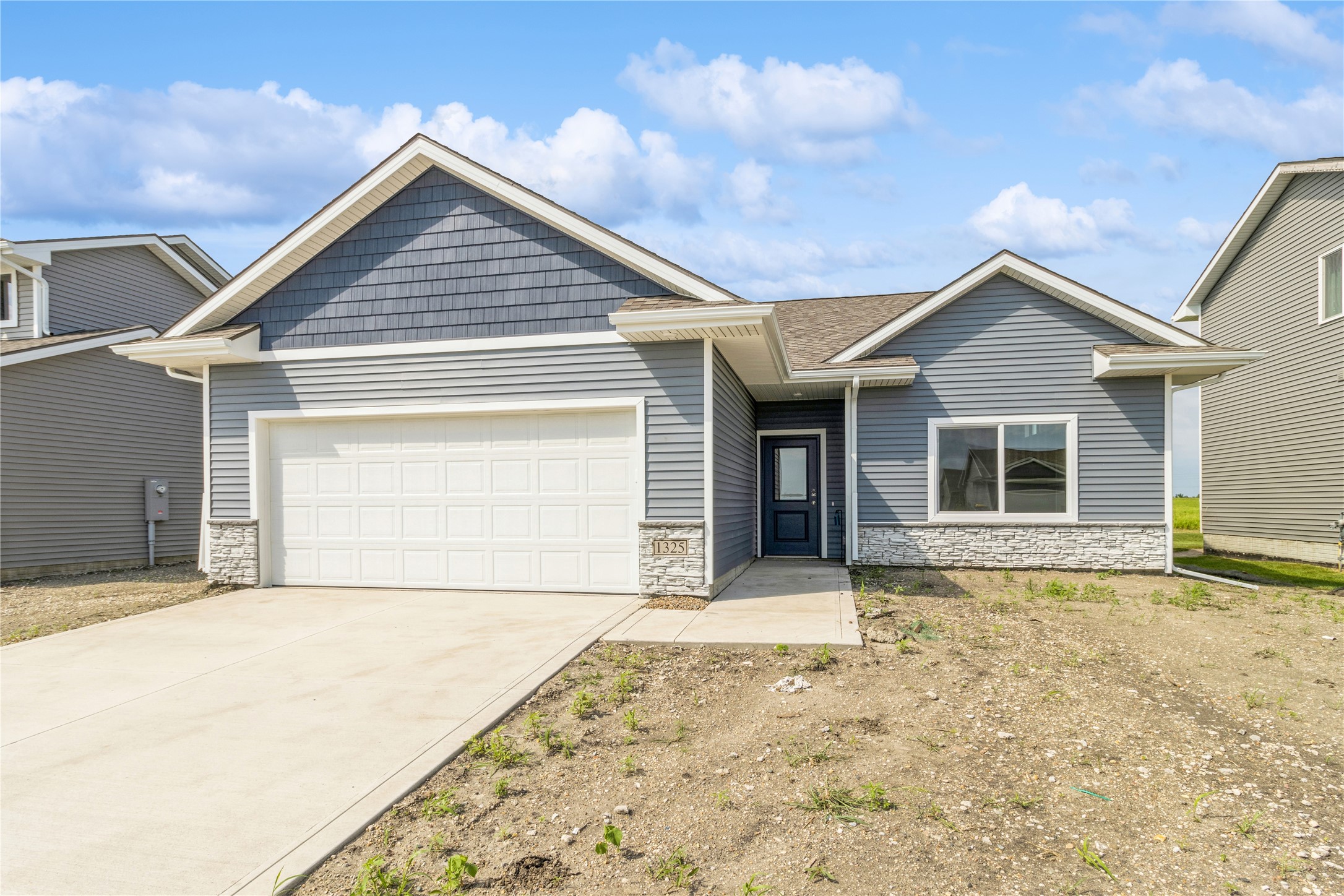 Locust St, Waukee, IA 50263