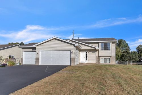 704 11th Ave Sw, Isanti, MN, 55040-7296 | Card Image