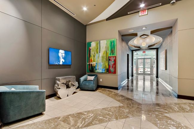 View of building lobby | Image 30