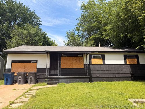 647 E 52nd Pl N, Tulsa, OK, 74126-2658 | Card Image