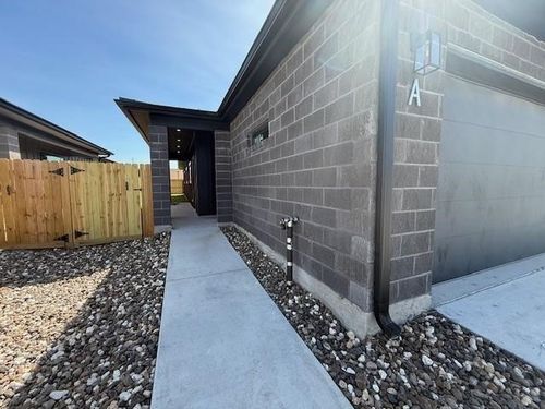 a-2726 Grace Circle, Corpus Christi, TX, 78414 | Card Image