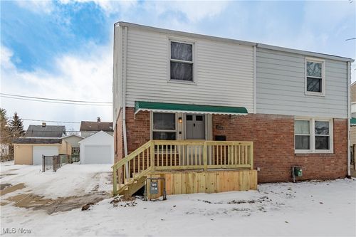 21610 Crystal Avenue, Euclid, OH, 44123 | Card Image