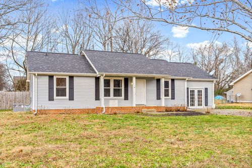 324 Kelsey Dr, Clarksville, TN, 37042-6166 | Card Image