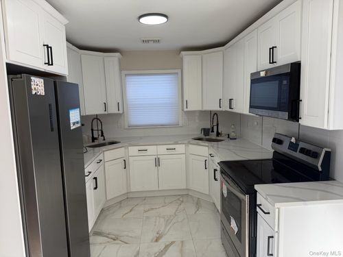 360 Laurel Avenue, Fallsburg, NY, 12733 | Card Image