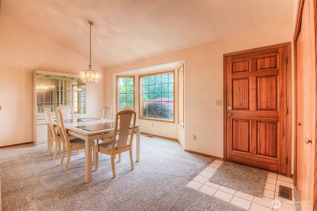 703 Tanarae Pl, House other with 3 bedrooms, 2 bathrooms and 2 parking in Yakima WA | Image 4