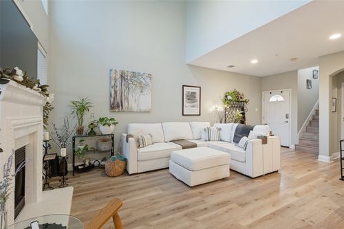 604 Jamboree Way, Euless, TX, 76039-7970 | Card Image