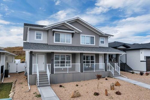 129 Gray Close, Sylvan Lake, AB, T0M0H0 | Card Image