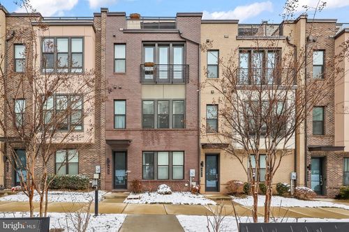 4613 Quinns Mill Way, CHANTILLY, VA, 20151-2134 | Card Image