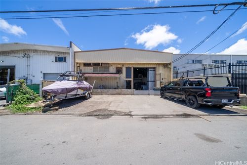 2003 Colburn Street, Honolulu, HI, 96819 | Card Image