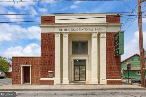 115 N Main St, HERNDON, PA, 17830-6912 | Card Image