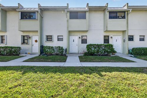 80-9423 S Ocean Dr, Jensen Beach, FL, 34957 | Card Image