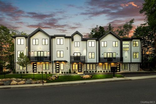202-1 Homestead, Ramapo, NY, 10952 | Card Image