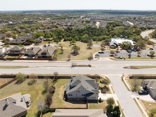 Bird's eye view with a residential view | Image 38