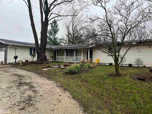 3704 Whispering Ln, Keokuk, IA, 52632-9760 | Card Image