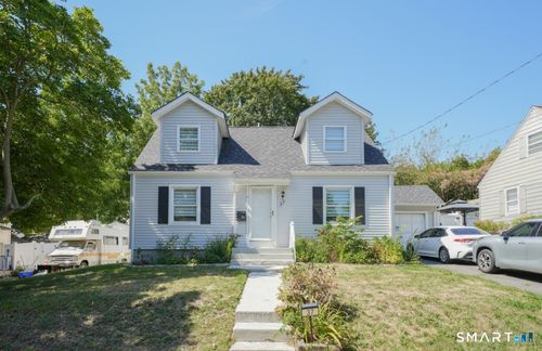 37 Quaker Rd, Hamden, CT, 06517-3625 | Card Image