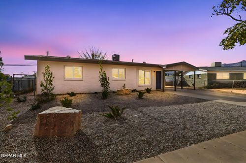 9205 Salisbury Dr, El Paso, TX, 79924-7251 | Card Image