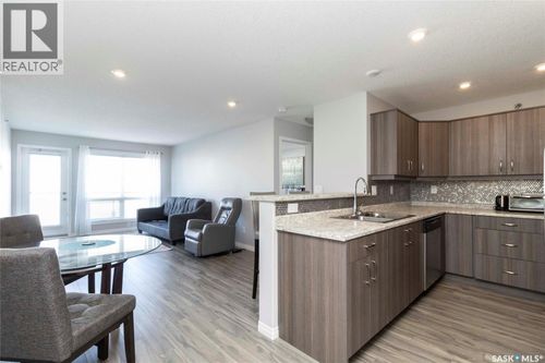 108 Willis Cres, Saskatoon, SK, S7T0W8 | Card Image