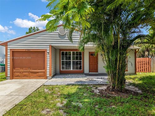 1701 Sw 84th Ave, Miramar, FL, 33025-5104 | Card Image