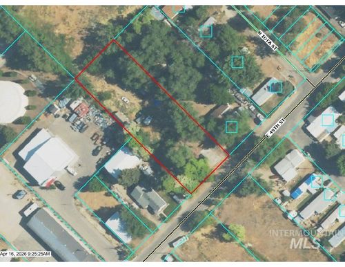 210 E 45th St, Garden City, ID, 83714-4839 | Card Image
