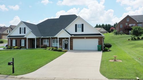573 Kensington Dr, Morristown, TN, 37814-2192 | Card Image