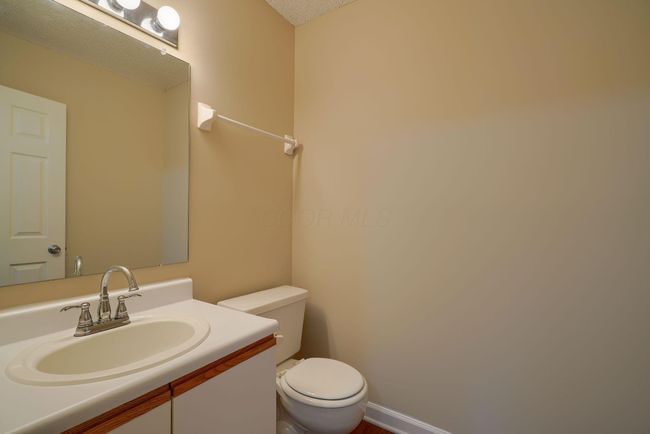 54A - 2506 Hyacinth Ln, Condo with 2 bedrooms, 2 bathrooms and null parking in Columbus OH | Image 33