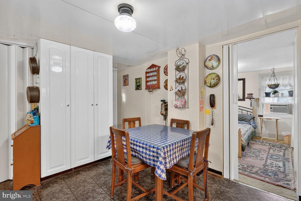 Residential in SILVER SPRING 4