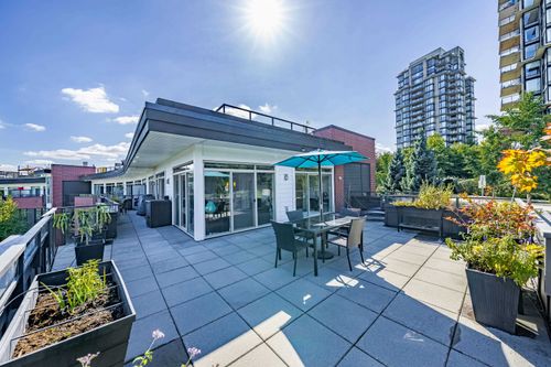 407-20 Royal Ave E, New Westminster, BC, V3L0G9 | Card Image