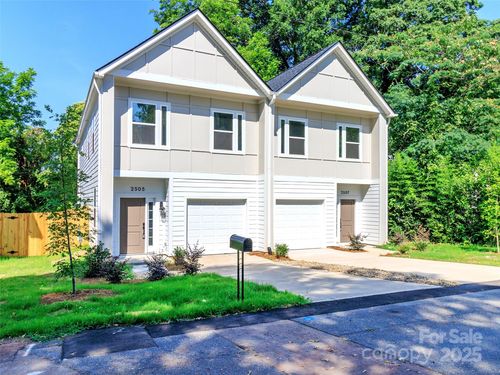 2505 Elon St, Charlotte, NC, 28208-4030 | Card Image