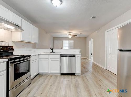 a-2321 Terrace Dr, Killeen, TX, 76543-4850 | Card Image