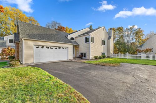 5680 Donegal Dr, Shoreview, MN, 55126-4798 | Card Image