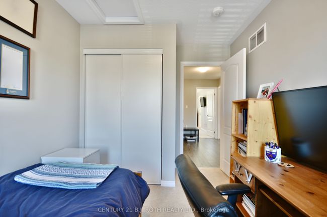 185 Diana Dr, House attached with 3 bedrooms, 2 bathrooms and 2 parking in Orillia ON | Image 19