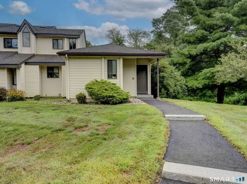 31-31 Simsbury Lndg, Simsbury, CT, 06070-1435 | Card Image
