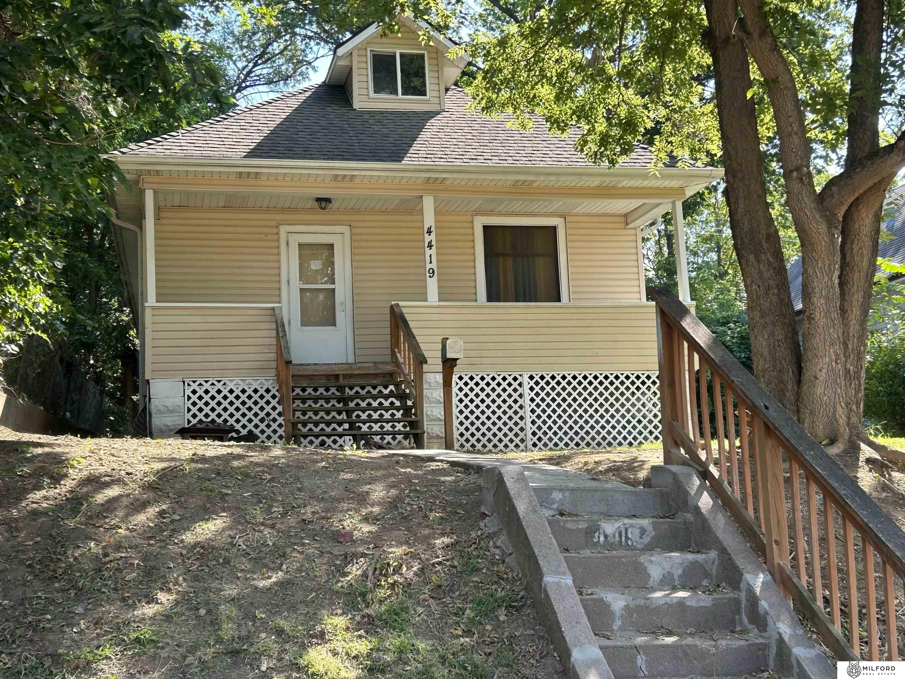 39th St, Omaha, NE 68111