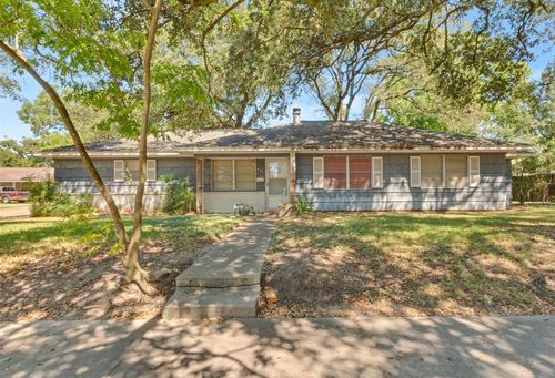 601 Fresa Rd, Pasadena, TX, 77502-4755 | Card Image
