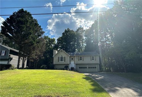 18 Hawk Dr, Hiram, GA, 30141-5144 | Card Image
