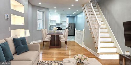 6351 Greenway Ave, PHILADELPHIA, PA, 19142-2017 | Card Image