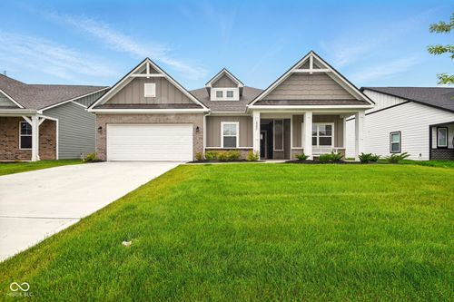 19257 Red Willow Ln, Noblesville, IN, 46062-0132 | Card Image