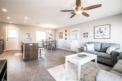 2406 Airfield Ave, Kingman, AZ, 86401-4256 | Card Image
