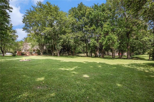 307 Gore Rd, House other with 3 bedrooms, 3 bathrooms and null parking in Raymore MO | Image 28